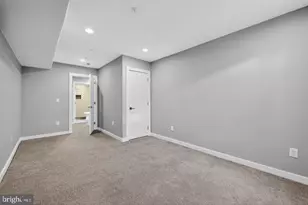 1508 S LeCount St, Philadelphia, PA 19146 - Photo 22