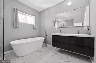 1508 S LeCount St, Philadelphia, PA 19146 - Photo 20