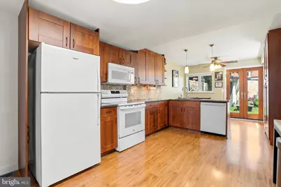 1005 N Lawrence Street, Philadelphia, PA 19123 - Photo 4