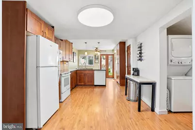 1005 N Lawrence Street, Philadelphia, PA 19123 - Photo 24