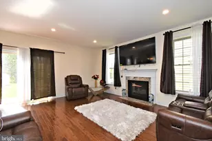 13113 Worthington Rd, Philadelphia, PA 19116 - Photo 18