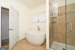 13113 Worthington Rd, Philadelphia, PA 19116 - Photo 30