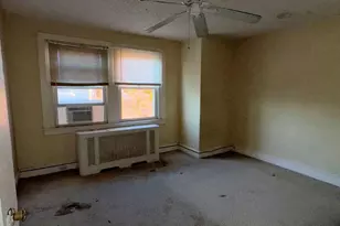 629 Fanshawe St, Philadelphia, PA 19111 - Photo 6