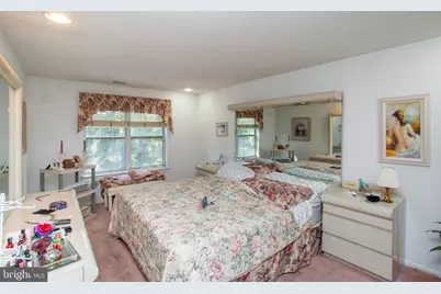 73305 Delaire Landing Road #305, Philadelphia, PA 19114 - Photo 16