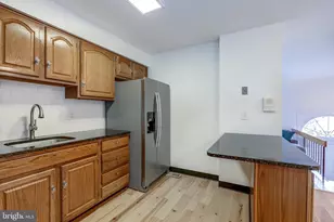 2751 Pennsylvania Ave, Philadelphia, PA 19130 - Photo 14