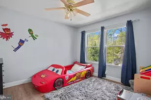 503 Ridgerun Ln, Philadelphia, PA 19111 - Photo 30