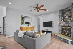 503 Ridgerun Ln, Philadelphia, PA 19111 - Photo 20