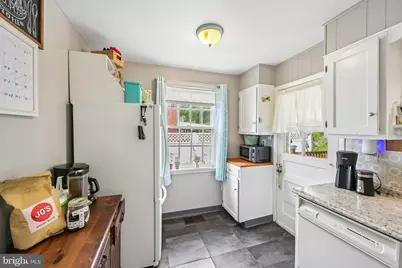913 Lomond Lane, Philadelphia, PA 19128 - Photo 12