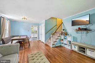 913 Lomond Ln, Philadelphia, PA 19128 - Photo 8