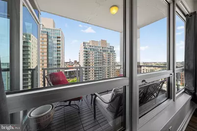 901 N Penn Street #R1604, Philadelphia, PA 19123 - Photo 10