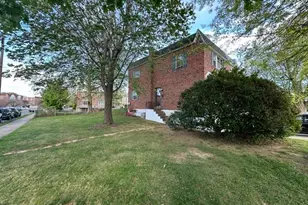 1401 Southampton Rd, Philadelphia, PA 19116 - Photo 2