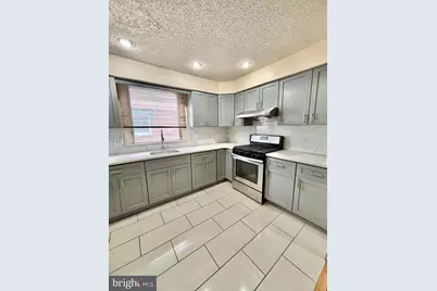 1827 Arnold Street, Philadelphia, PA 19152 - Photo 8