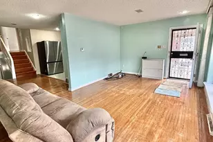1827 Arnold St, Philadelphia, PA 19152 - Photo 6
