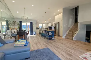 625 Renz St, Philadelphia, PA 19128 - Photo 10