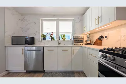 625 Renz Street, Philadelphia, PA 19128 - Photo 2