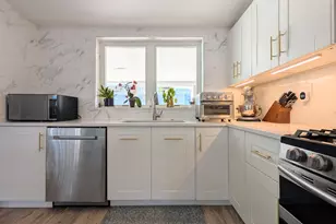 625 Renz St, Philadelphia, PA 19128 - Photo 2