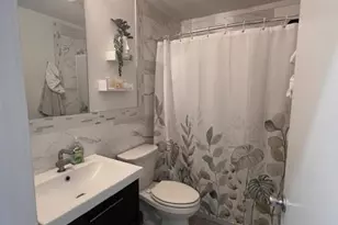 2204 Christian St, Philadelphia, PA 19146 - Photo 8