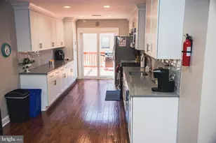 6218 Pine St, Philadelphia, PA 19143 - Photo 8