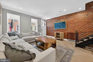 2040 Pemberton St, Philadelphia, PA 19146 - Photo 4