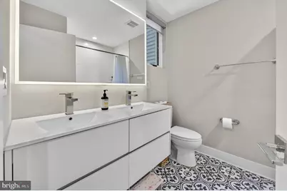 2040 Pemberton Street, Philadelphia, PA 19146 - Photo 12