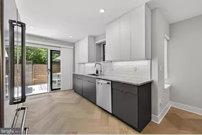 2040 Pemberton Street, Philadelphia, PA 19146 - Photo 6