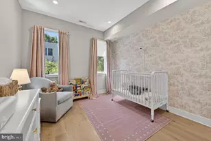 2040 Pemberton St, Philadelphia, PA 19146 - Photo 10
