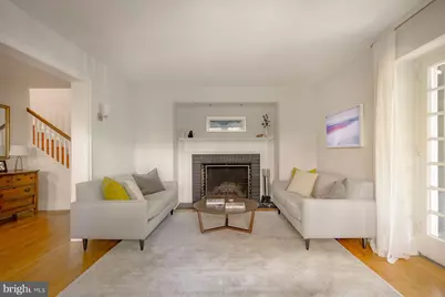 15 E Willow Grove Avenue, Philadelphia, PA 19118 - Photo 4