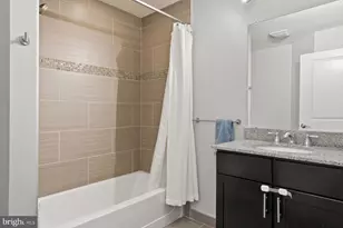 1836 Manton St, Philadelphia, PA 19146 - Photo 18