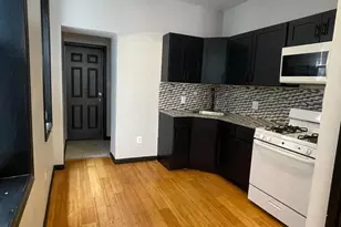2420 N Garnet St, Philadelphia, PA 19132 - Photo 4