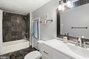 1027 Arch St, Philadelphia, PA 19107 - Photo 10