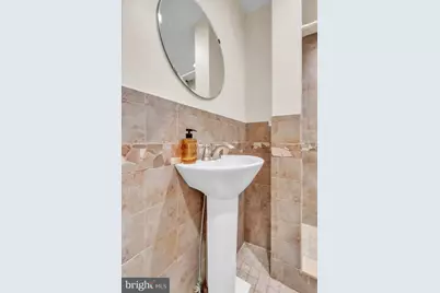 764 S Hicks Street, Philadelphia, PA 19146 - Photo 16