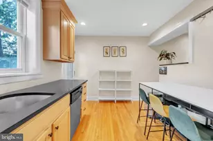 764 S Hicks St, Philadelphia, PA 19146 - Photo 4