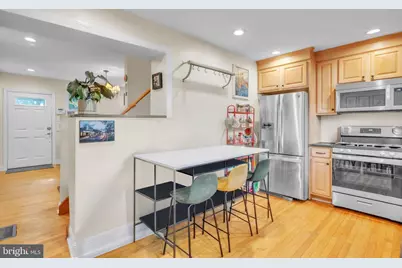 764 S Hicks Street, Philadelphia, PA 19146 - Photo 8