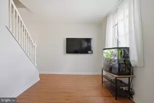 146 Melvale St, Philadelphia, PA 19125 - Photo 6