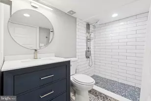 1625 S 19th St, Philadelphia, PA 19145 - Photo 8