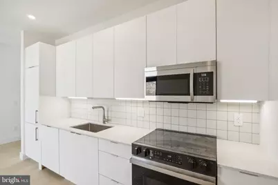 2406 Frankford Avenue #10, Philadelphia, PA 19125 - Photo 12