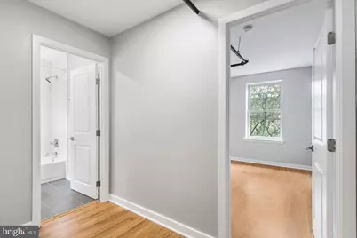 1929 Christian Street #31, Philadelphia, PA 19146 - Photo 8