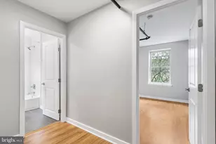 1929 Christian St, Philadelphia, PA 19146 - Photo 8