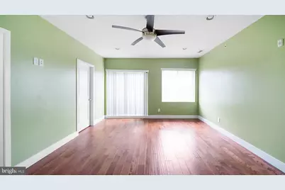 906 N 16th Street #3R, Philadelphia, PA 19130 - Photo 18