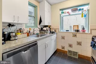 1710 Naudain St, Philadelphia, PA 19146 - Photo 10