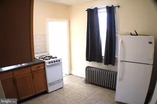 446 Roselyn St, Philadelphia, PA 19120 - Photo 8