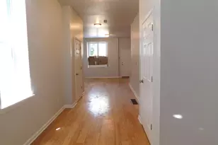 2437 N 19th St, Philadelphia, PA 19132 - Photo 2