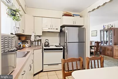 2127 Hoffnagle Street, Philadelphia, PA 19152 - Photo 10