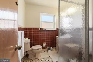 2127 Hoffnagle St, Philadelphia, PA 19152 - Photo 20