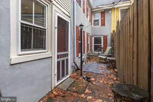 132 Elfreth's Alley, Philadelphia, PA 19106 - Photo 10