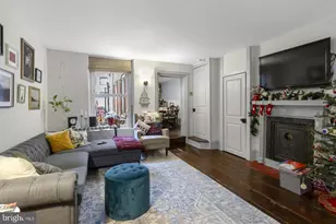 132 Elfreth's Alley, Philadelphia, PA 19106 - Photo 1