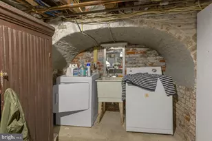 132 Elfreth's Alley, Philadelphia, PA 19106 - Photo 24