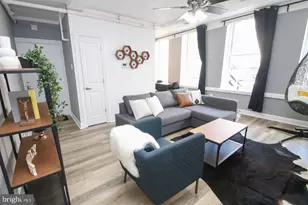44 S 3rd St, Philadelphia, PA 19106 - Photo 2