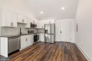 7037 Ridge Ave, Philadelphia, PA 19128 - Photo 4