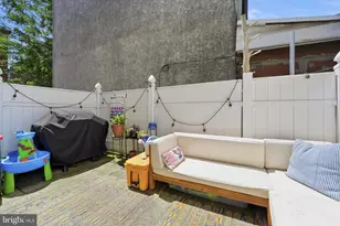 1538 S 4th St, Philadelphia, PA 19147 - Photo 14